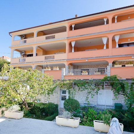 Apartments Mirjana B Lopar Luaran gambar