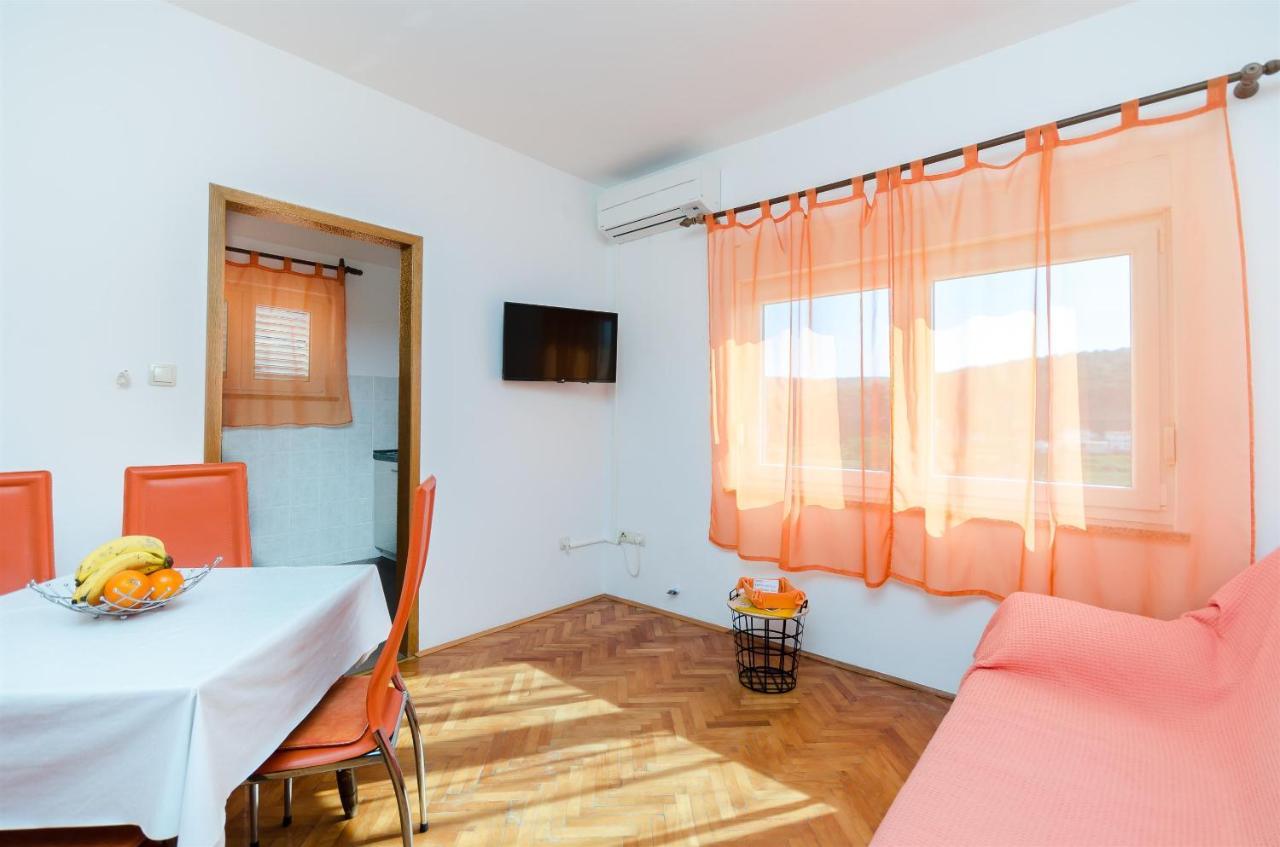 Apartments Mirjana B Lopar Luaran gambar