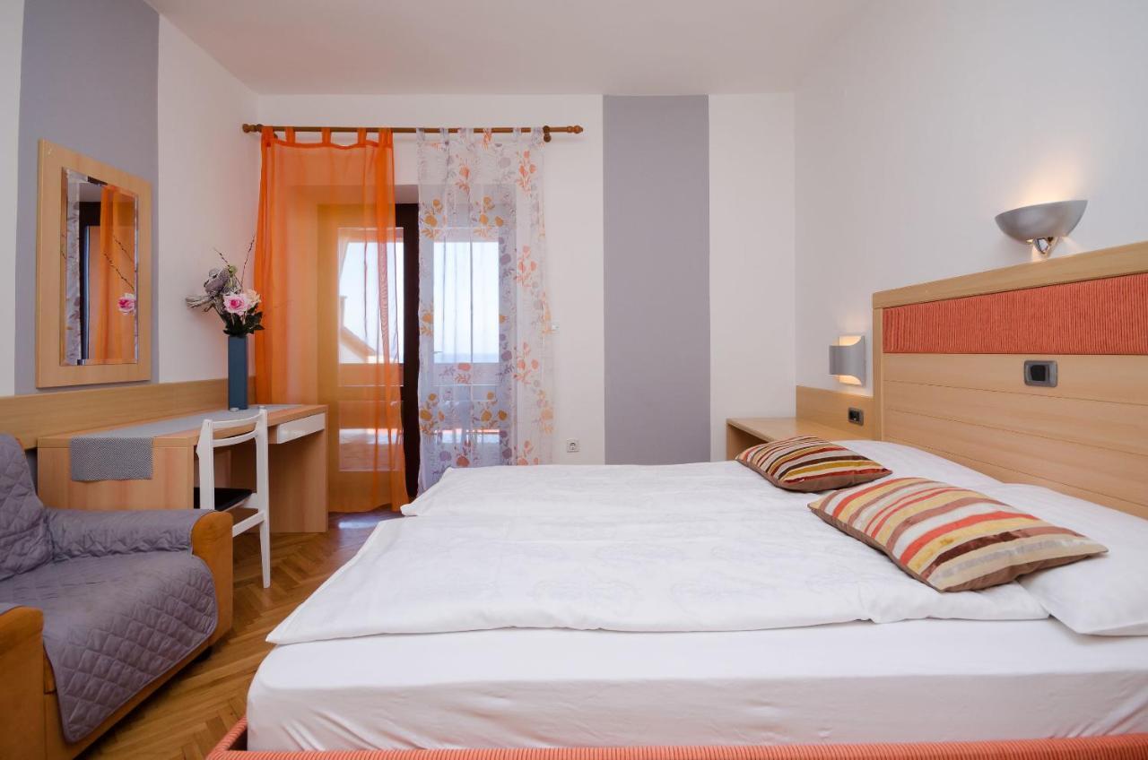 Apartments Mirjana B Lopar Luaran gambar
