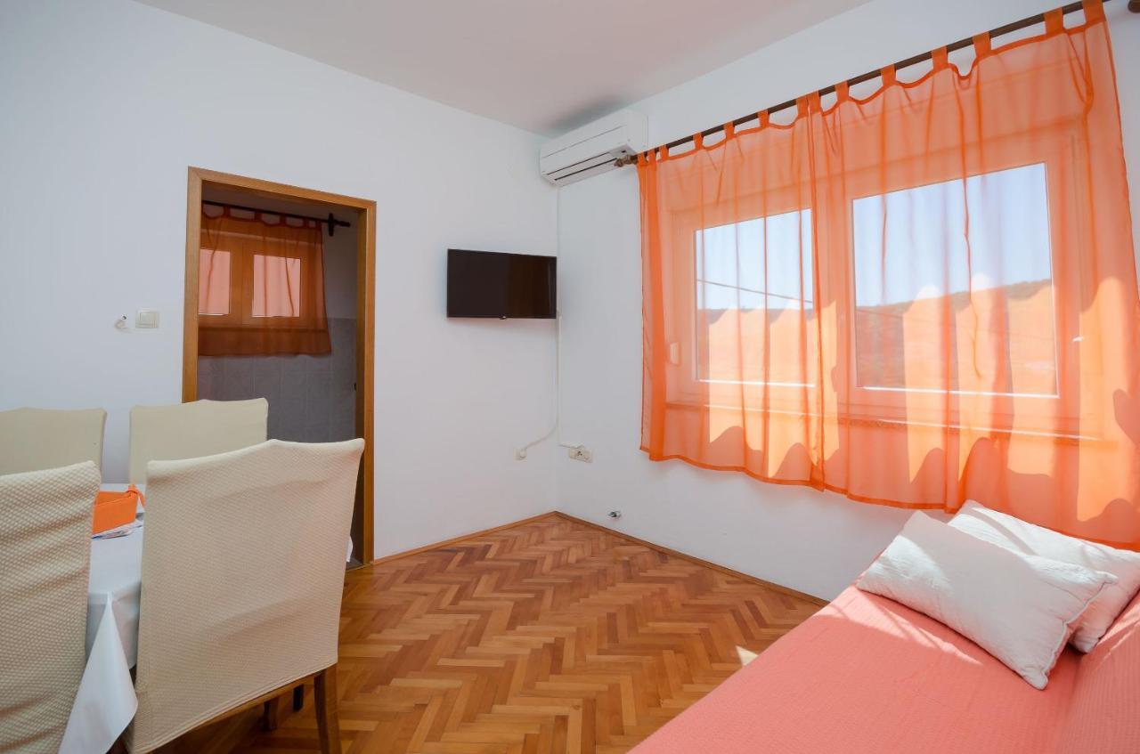 Apartments Mirjana B Lopar Luaran gambar