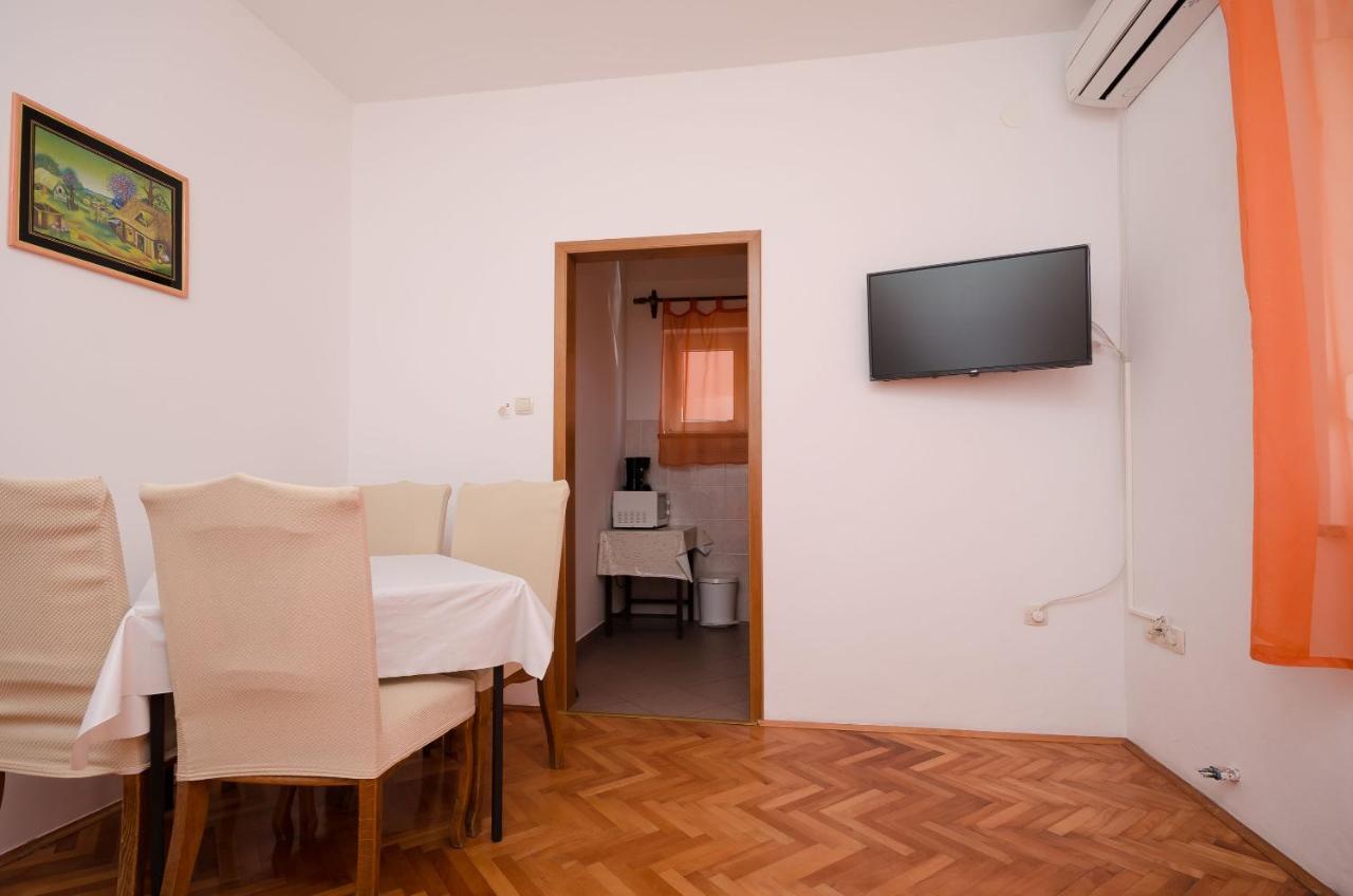 Apartments Mirjana B Lopar Luaran gambar