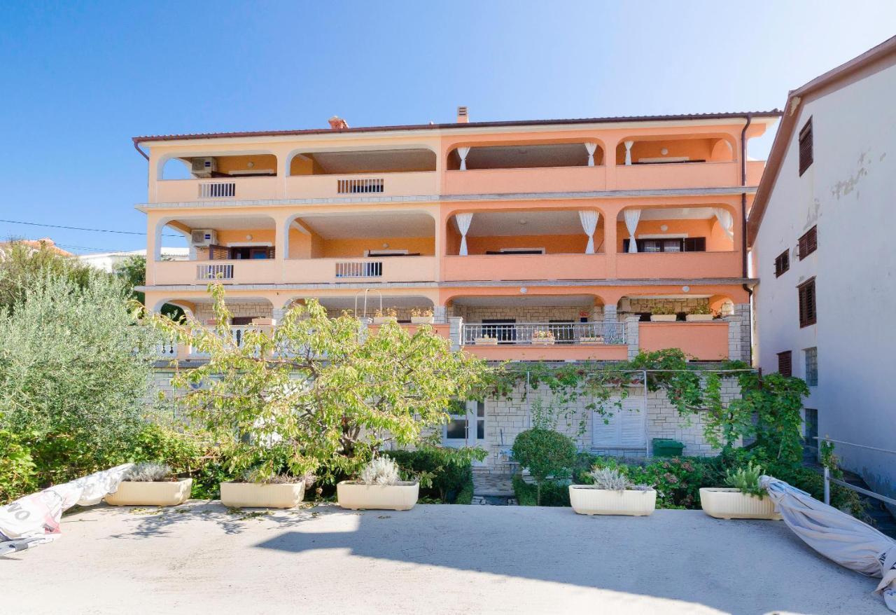 Apartments Mirjana B Lopar Luaran gambar
